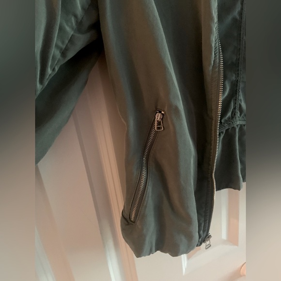 Stunning casual GAP lightweight jacket - Picture 4 of 5